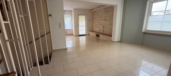 Таунхаус с 4 комнатами в Хайлигензе, Германия № 331730 7