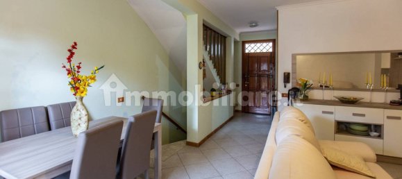 3 bedrooms House in Rome, Italy No. 161043 16