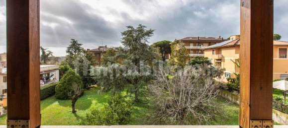 3 bedrooms House in Rome, Italy No. 161043 32