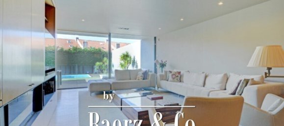 4 bedrooms Villa in Vila Nova de Gaia, Portugal No. 131300 2