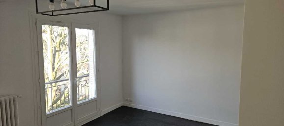 Apartamento de 1 dormitorio en Nogent-sur-Marne, France No. 208519 4