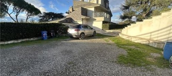 7 rooms Apartment in Montelupo Fiorentino, Italy No. 33925 10