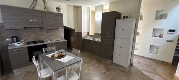 7 rooms Apartment in Montelupo Fiorentino, Italy No. 33925 13