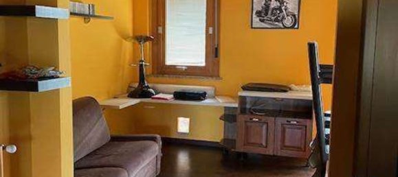 2 rooms Apartment in Sondrio, Italy No. 3508 4