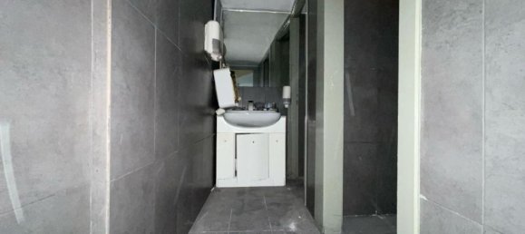 160m² Warehouse in Magenta, Italy No. 183170 5