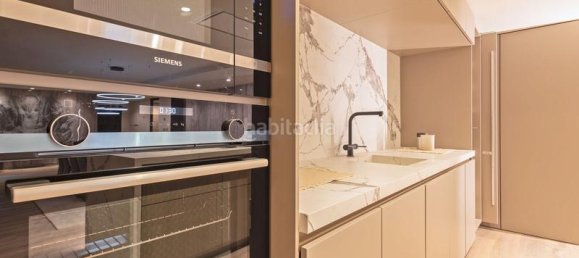 5 bedrooms Apartment in Marbella, Spain No. 141774 17