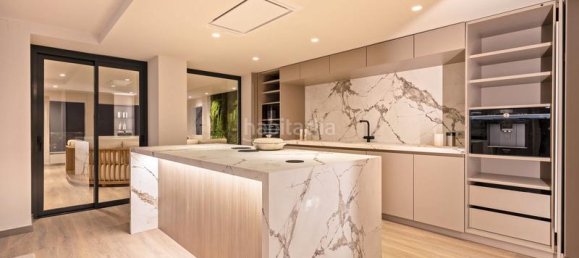 5 bedrooms Apartment in Marbella, Spain No. 141774 21