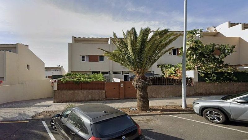 3 chambres Maison à Arona, Spain No. 243929