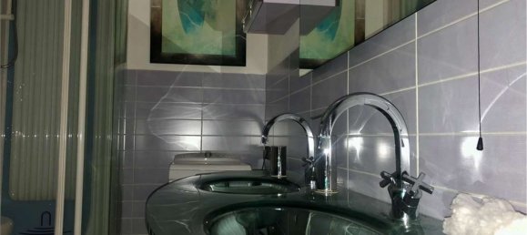 2-salle Appartement à Varese, Italy No. 113722 13