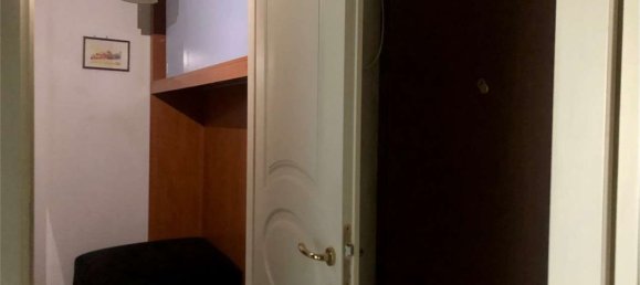 2-salle Appartement à Varese, Italy No. 113722 12