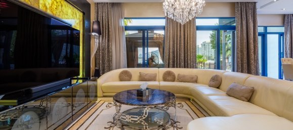 5 bedrooms Townhouse in Palm Jumeirah, UAE No. 11934 5