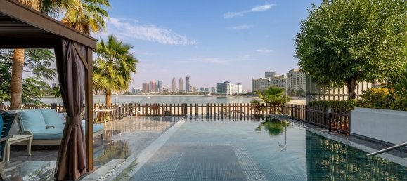 5 bedrooms Townhouse in Palm Jumeirah, UAE No. 11934 6