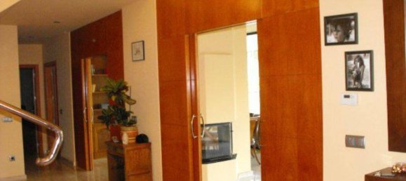 5 Schlafzimmer Haus in Coma-Ruga, Spain, Nr. 286 11