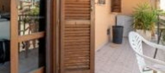 3-salle Appartement à Mentana, Italy No. 16923 6