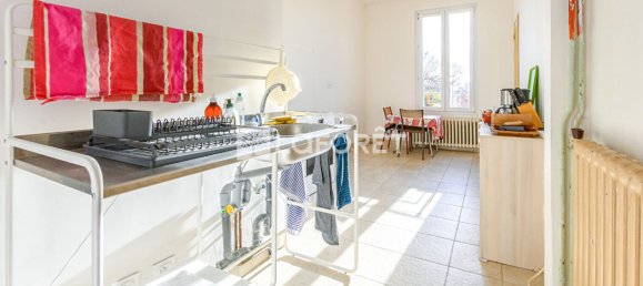 2 Schlafzimmer Haus in Cachan, France, Nr. 184207 6