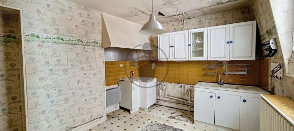 6-Zimmer Gewerbliche Immobilie in Saint-Quentin, France, Nr. 73901 6