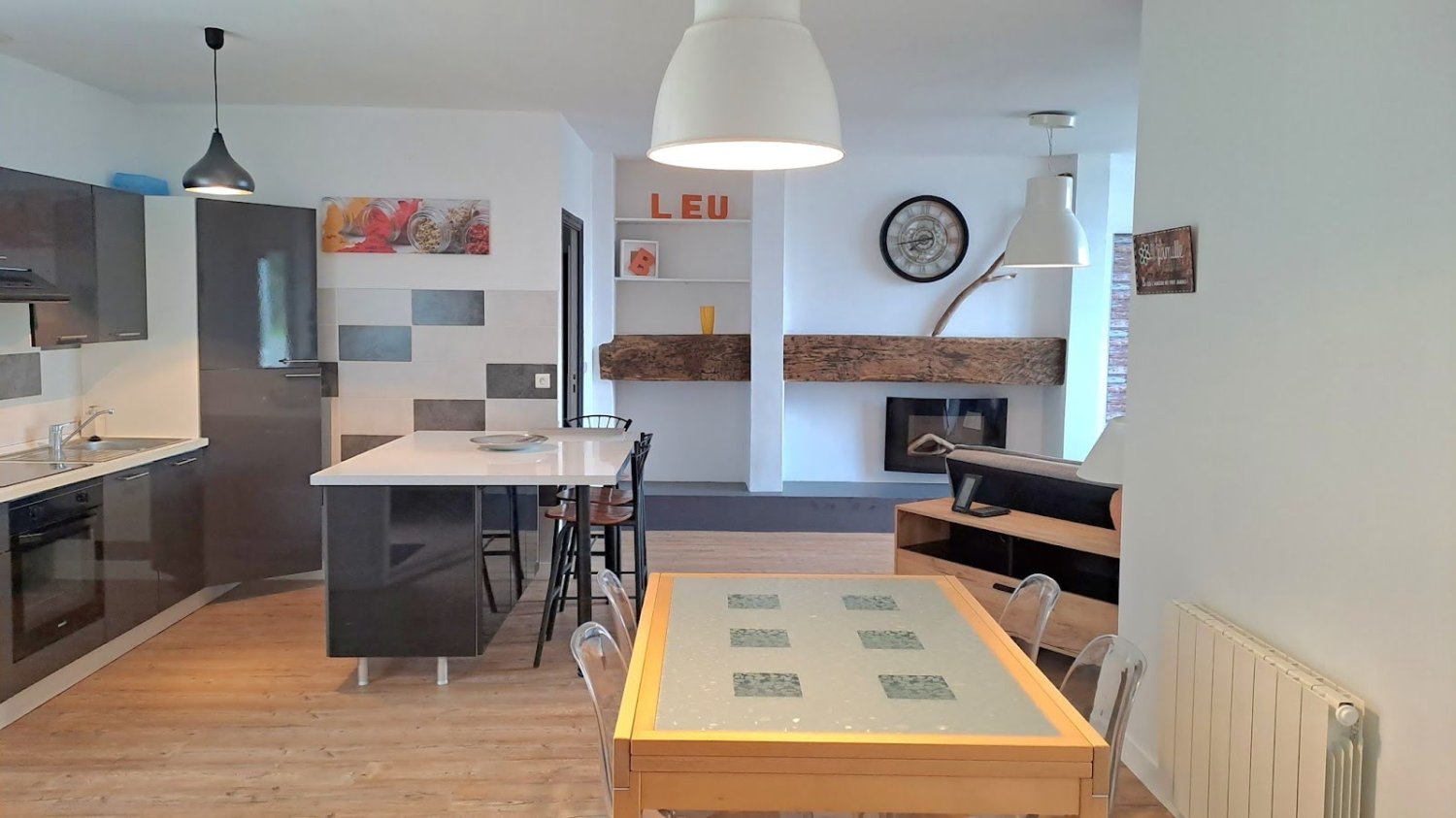 Apartamento de 3 dormitorios en Trebeurden, France No. 258486