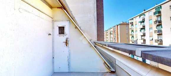 2 rooms Apartment in Milan, Italy No. 245706 14