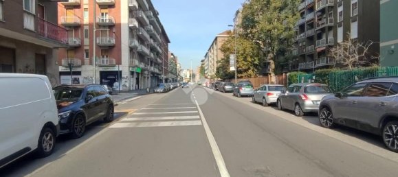 2 rooms Apartment in Milan, Italy No. 245706 32