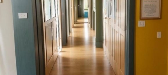  مكتب في Chaumont, France 1600متر مربع رقم 77064 4