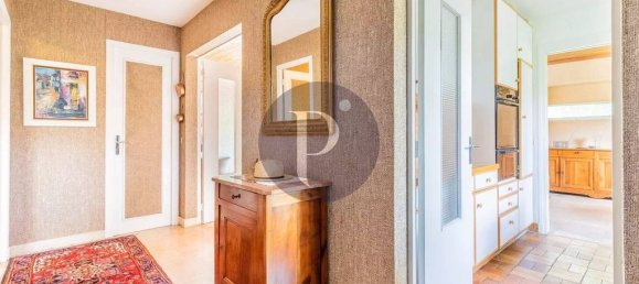 4 Schlafzimmer Haus in Verrieres-le-Buisson, France, Nr. 174004 6