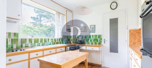 4 Schlafzimmer Haus in Verrieres-le-Buisson, France, Nr. 174004 16