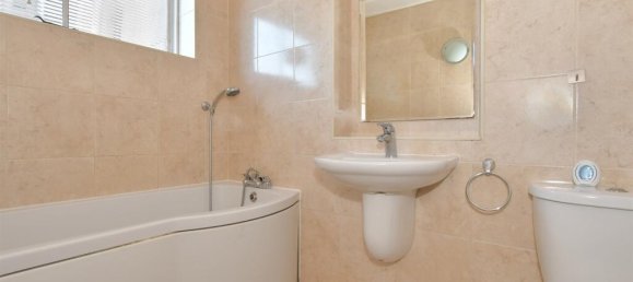 Apartamento T2 em London, United Kingdom N.º 4098 6