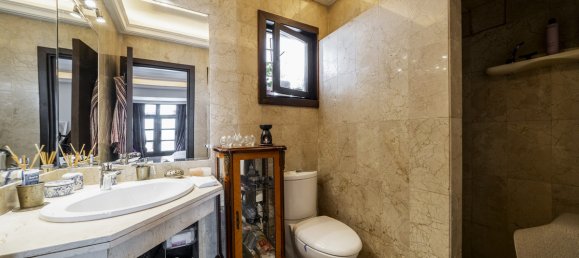 3 Schlafzimmer Doppelhaus in Marbella, Spain, Nr. 173489 10