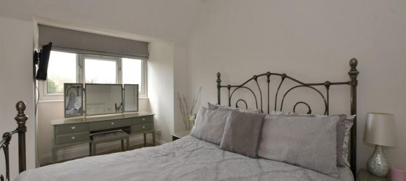 2 bedrooms Apartment in Chingford, United Kingdom No. 3947 3