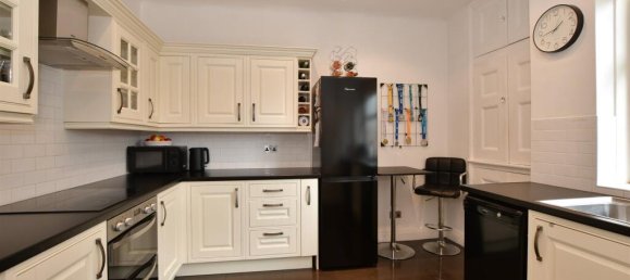 2 bedrooms Apartment in Chingford, United Kingdom No. 3947 8