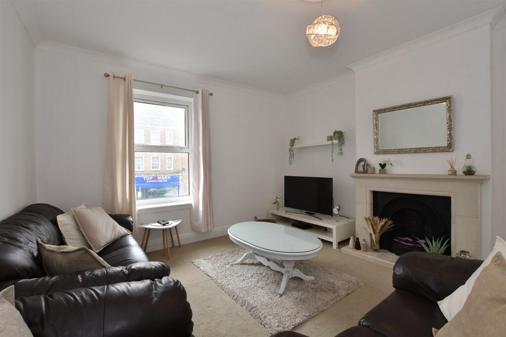 2 bedrooms Apartment in Chingford, United Kingdom No. 3947