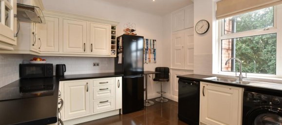 2 bedrooms Apartment in Chingford, United Kingdom No. 3947 14