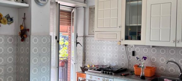 2-salle Appartement à Rome, Italy No. 51729 5