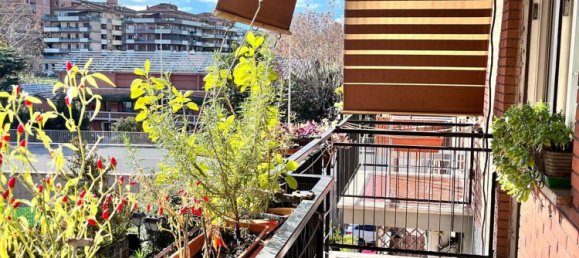 2-salle Appartement à Rome, Italy No. 51729 14