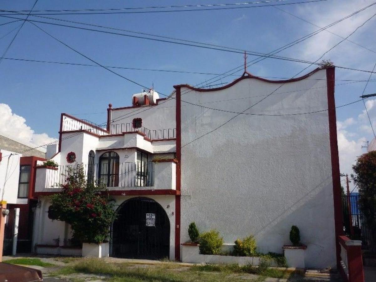 3 bedrooms House in Tlalnepantla, Mexico No. 222574