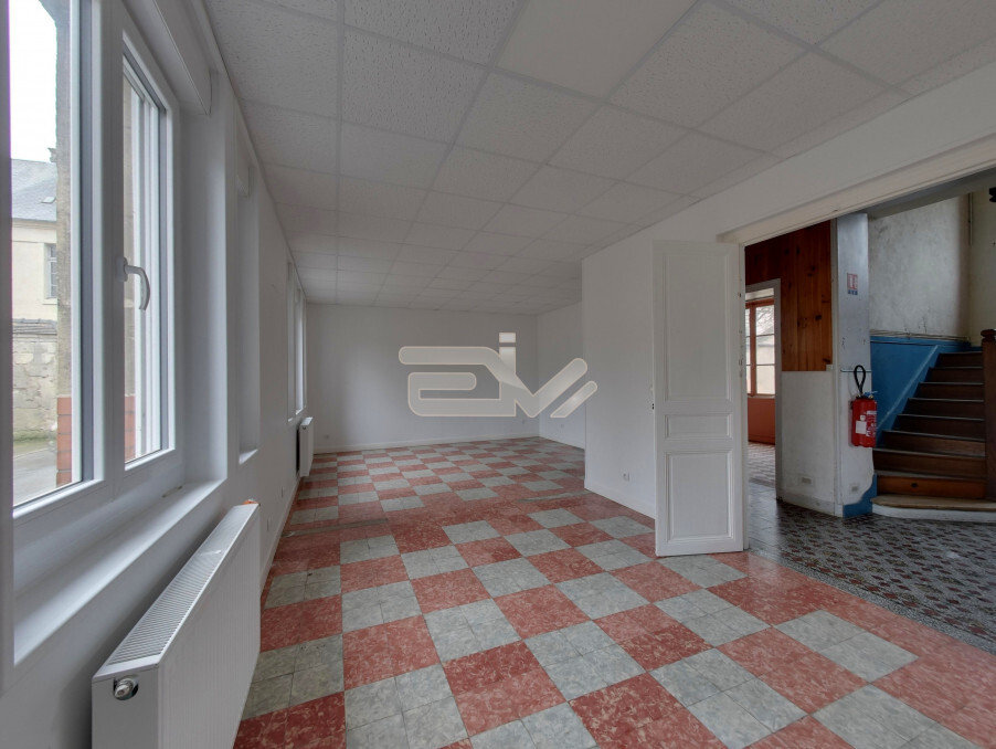 5 bedrooms House in Braine, France No. 83320