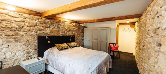 Дом с 14 комнатами в Треффен ам Оссиагер Зе, Австрия № 140984 11