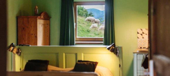 Дом с 14 комнатами в Треффен ам Оссиагер Зе, Австрия № 140984 4