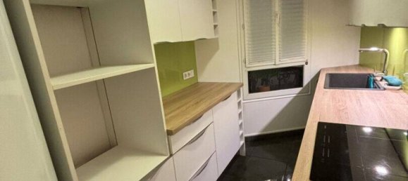 Дом с 3 спальнями в Фонтене-су-Буа, Франция № 167255 5