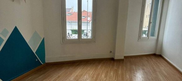 Дом с 3 спальнями в Фонтене-су-Буа, Франция № 167255 8