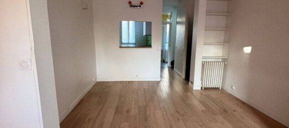 Дом с 3 спальнями в Фонтене-су-Буа, Франция № 167255 12