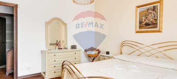 Villa de 2 dormitorios en Castellanza, Italy No. 356152 11