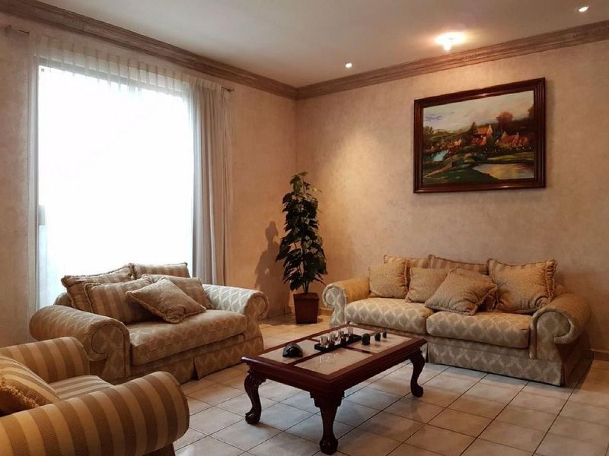 3 bedrooms House in Playa Vicente, Mexico No. 169108