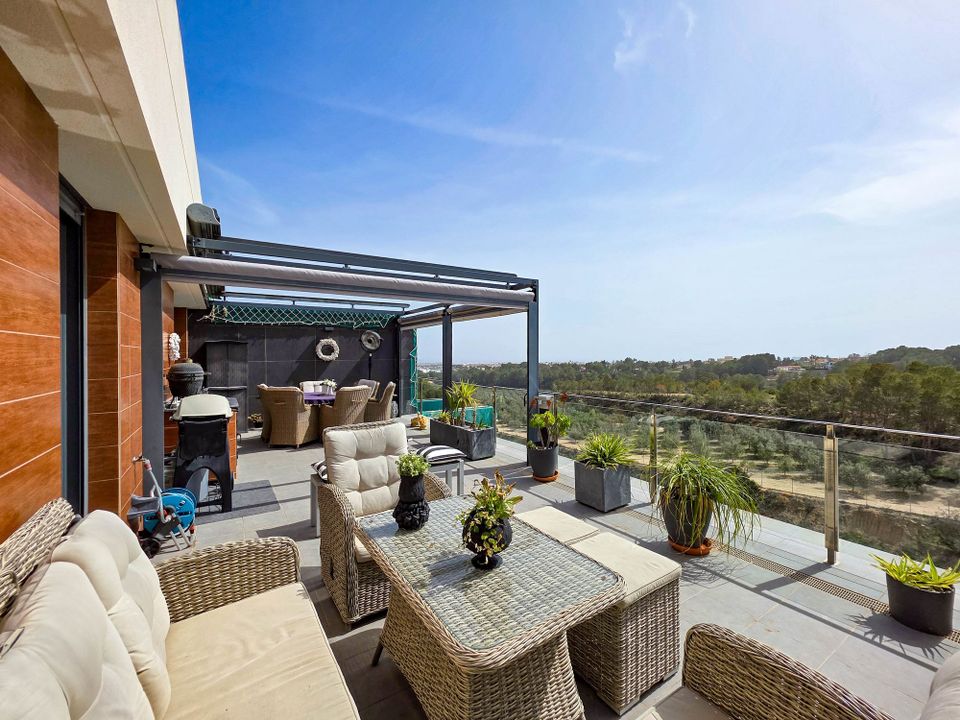 3 غرف نوم شقة في Alicante, Spain رقم 145986