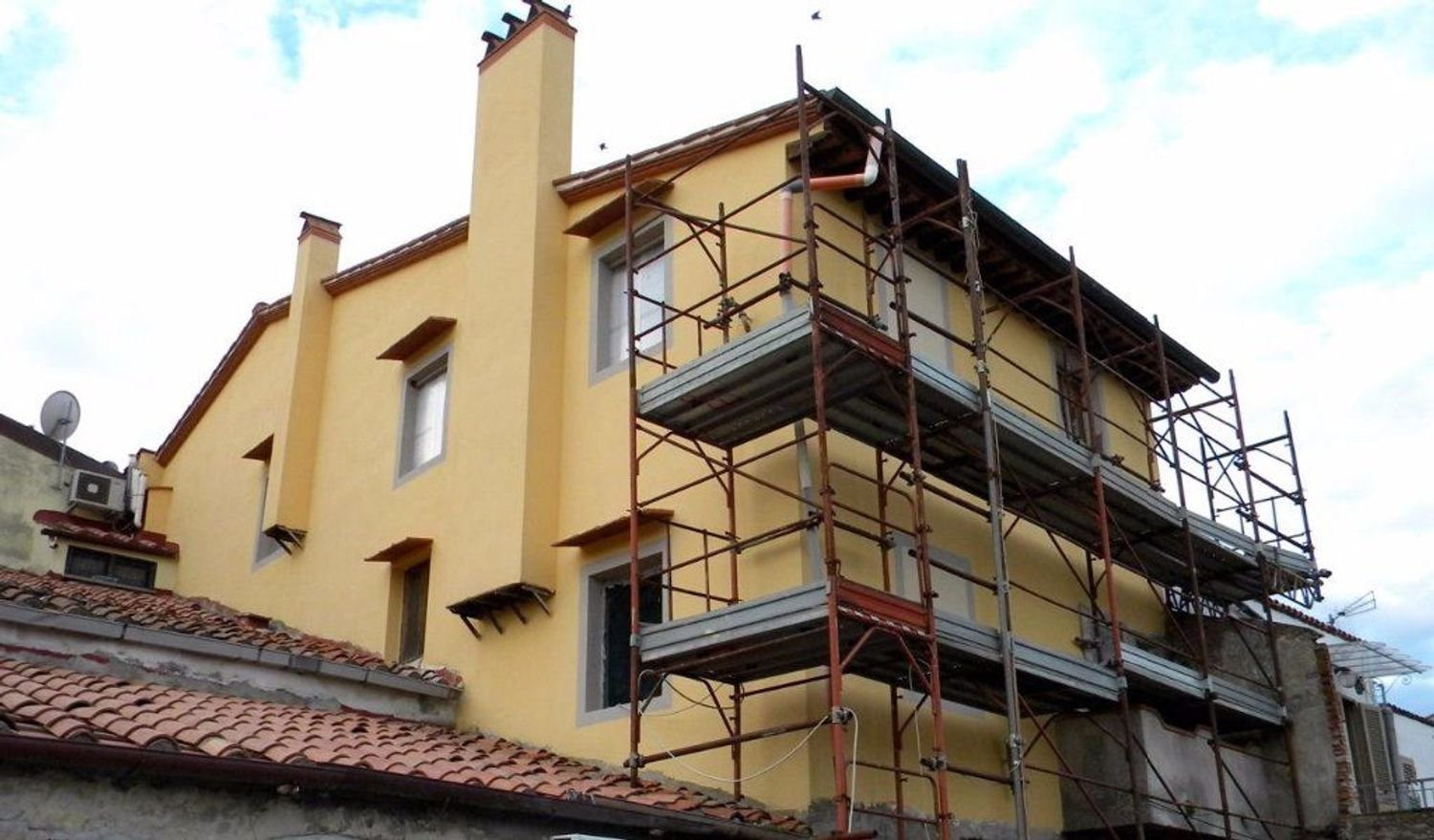 11 rooms House in San Giuliano Terme, Italy No. 87471