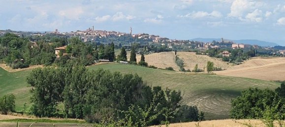 10-salle Appartement à Siena, Italy No. 114095 3