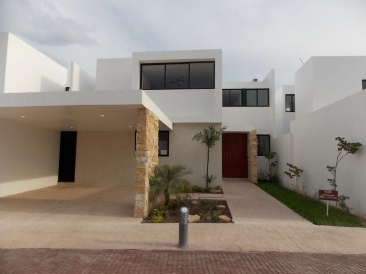 4 bedrooms House in Merida, Mexico No. 7360