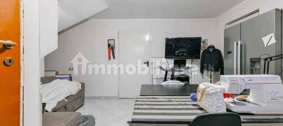 Квартира с 3 спальнями в Мазате, Италия № 355095 11