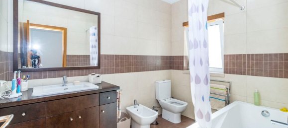 4 bedrooms Villa in Cela, Portugal No. 139347 19