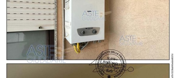 Квартира с 5 комнатами в Виттория, Италия № 195249 7